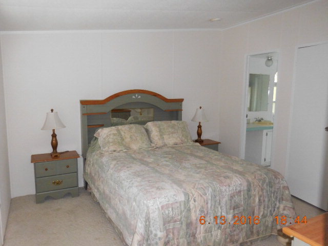 4140 31st Ave, Bell, FL 32619