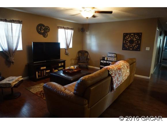 3379 Northwest County Road 340, Bell, FL 32619