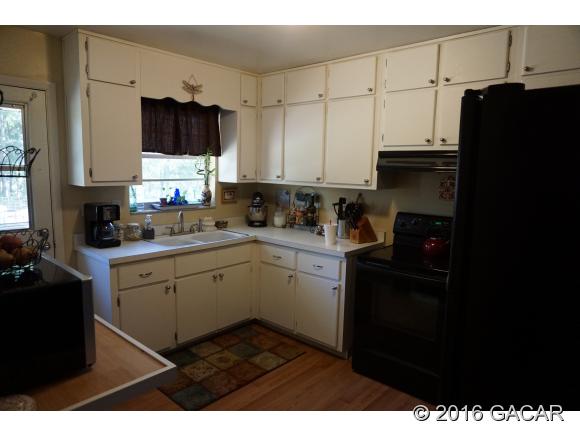 3379 Northwest County Road 340, Bell, FL 32619