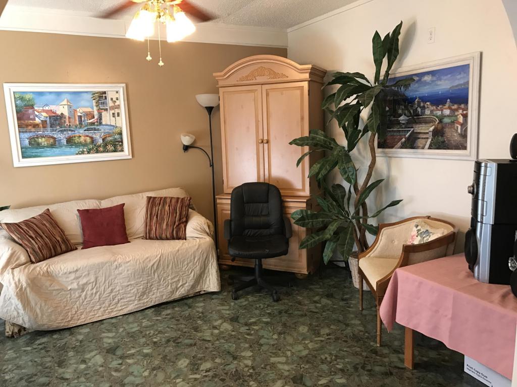 1617 NW 5th Street, Chiefland, FL 32626