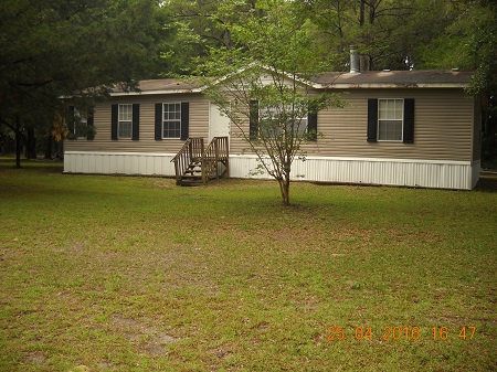7030 NE 27th Place, Chiefland, FL 32626