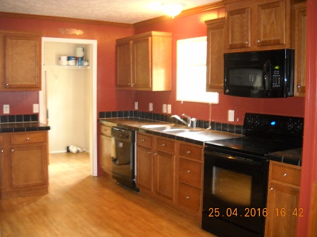 7030 NE 27th Place, Chiefland, FL 32626