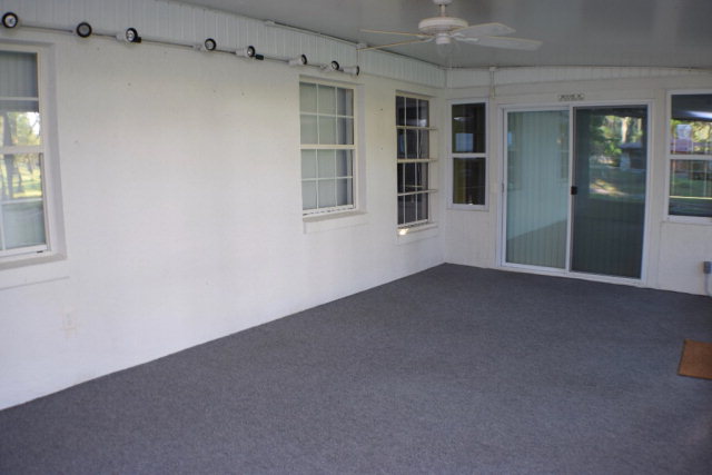 9361 110th St, Chiefland, FL 32626