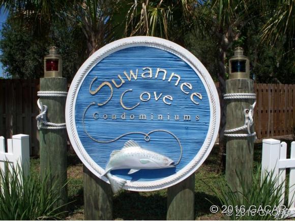 54 Southeast 910th Avenue, Suwannee, FL 32628