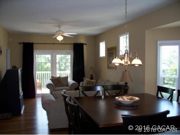 54 Southeast 910th Avenue, Suwannee, FL 32628