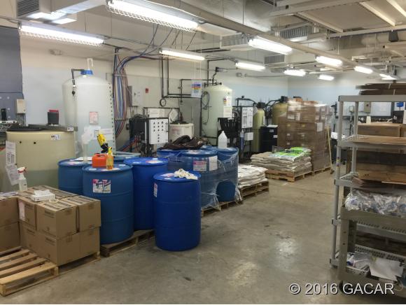 5837 Southeast US Highway 301, Hawthorne, FL 32640