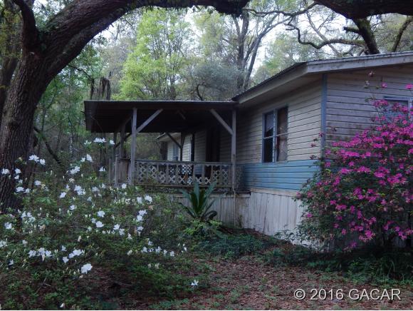 1233 County Road County Rd 20A, Hawthorne, FL 32640