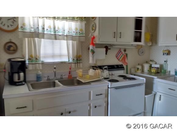 1833 SR 20 Road, Hawthorne, FL 32640
