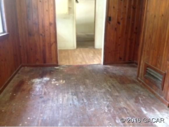 2890 Southeast 21st Avenue, Gainesville, FL 32641