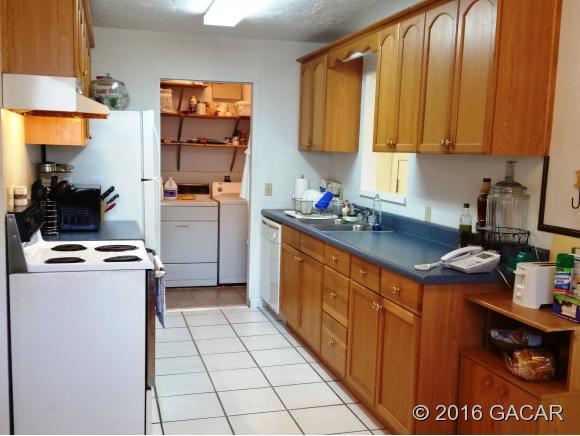 2111 Southeast 44th Terrace, Gainesville, FL 32641