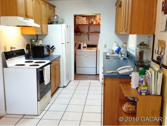 2111 Southeast 44th Terrace, Gainesville, FL 32641