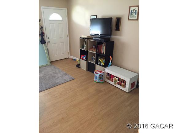 128 Northeast 48th Street, Gainesville, FL 32641