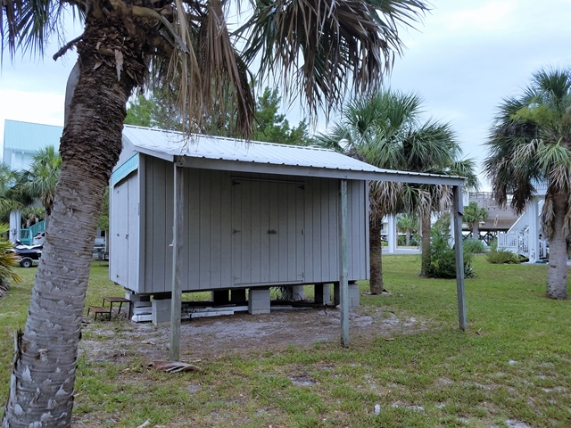 97 11th Ave, Horseshoe Beach, FL 32648
