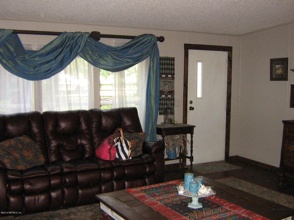 5686 CARIBBEAN CIR, Keystone Heights, FL 32656