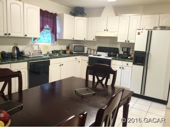 11 Southeast Nelsons Place, Keystone Heights, FL 32656