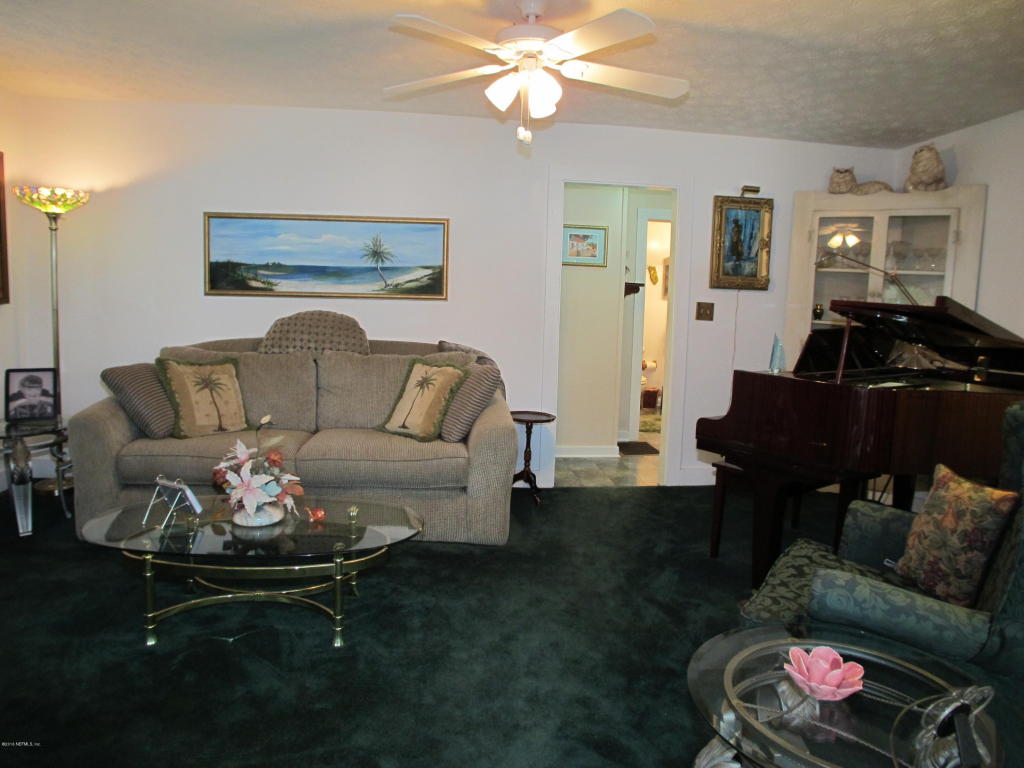 7099King St, Keystone Heights, FL 32656