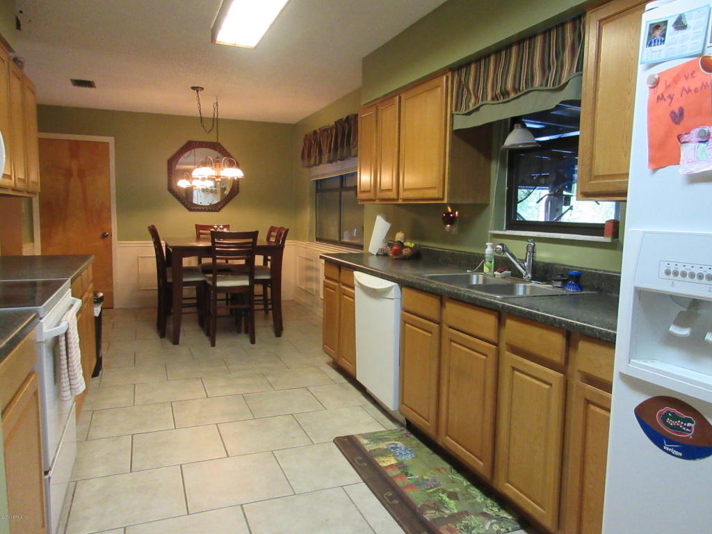 1335 South West APPERSON WAY, Keystone Heights, FL 32656