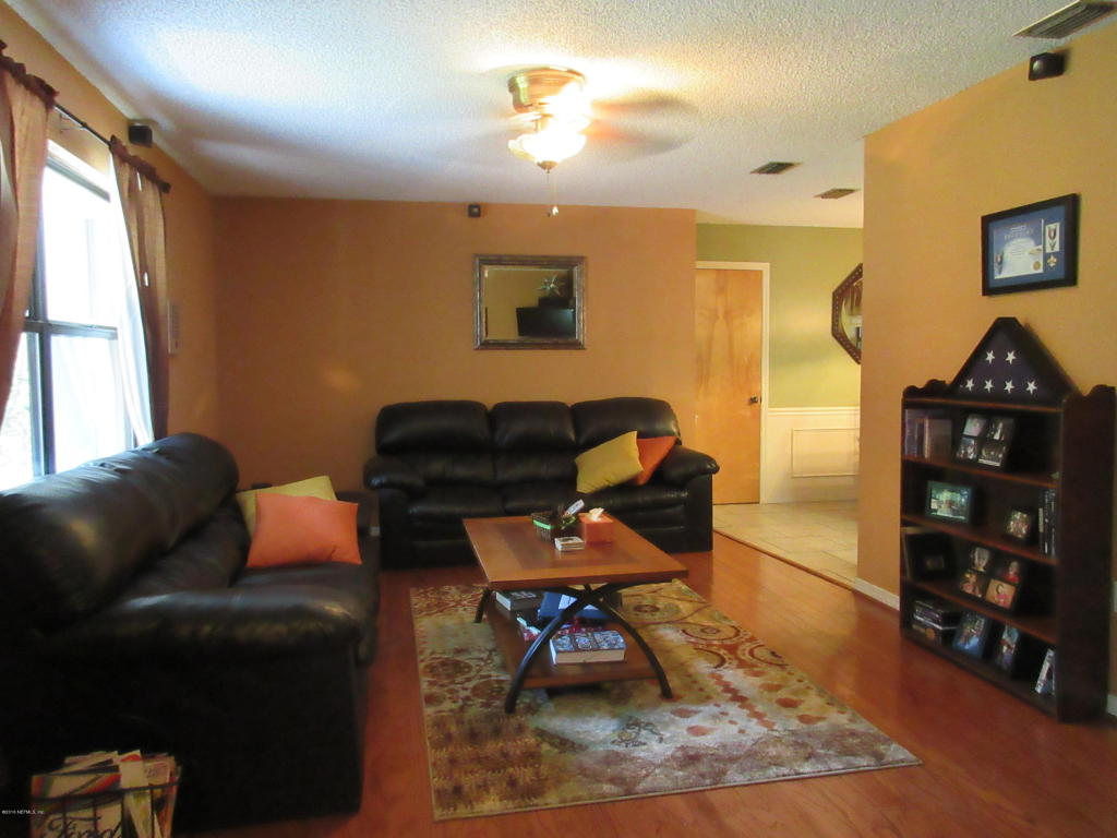 1335 South West APPERSON WAY, Keystone Heights, FL 32656