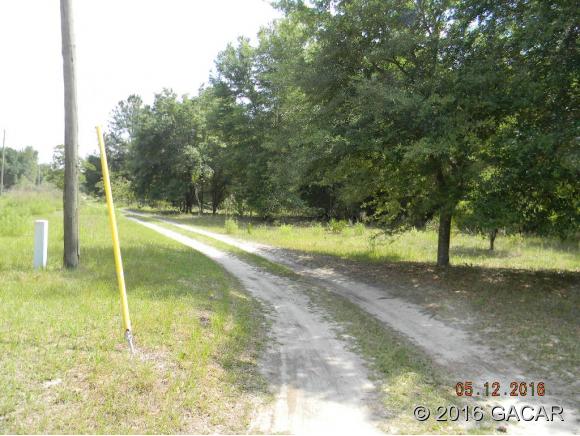 17608 Southeast 26th Street, Micanopy, FL 32667