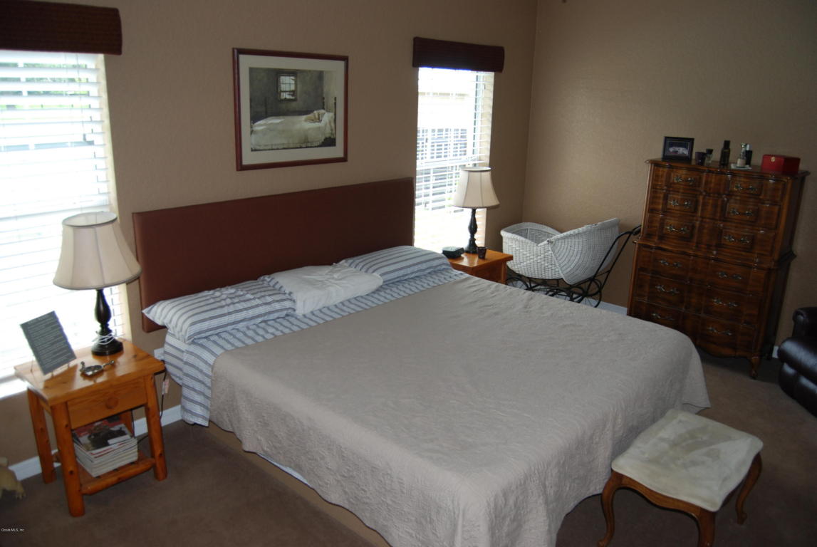 6490 SE 150 Avenue, Morriston, FL 32668