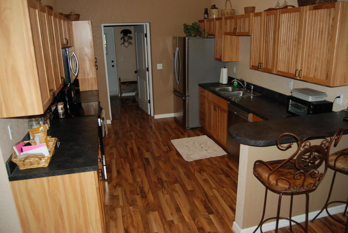 6490 SE 150 Avenue, Morriston, FL 32668