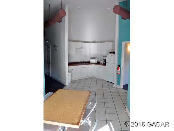 303 Southwest 140th Terrace, Newberry, FL 32669