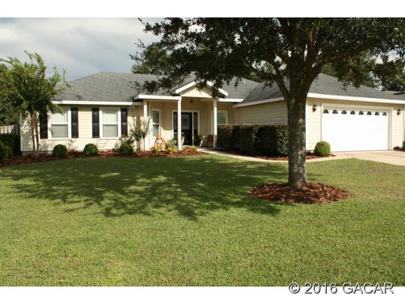 945 Northwest 255th Way, Newberry, FL 32669