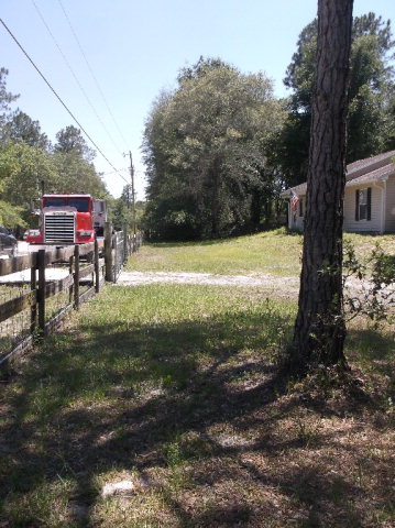 102 918th Street, Old Town, FL 32680