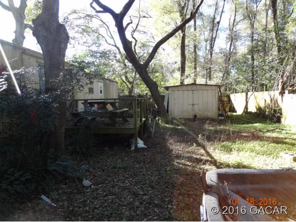 7960 Springview Avenue, Fanning Springs, FL 32693