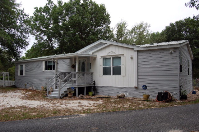 2769 50th Ave, Trenton, FL 32693