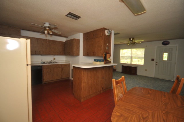 5770 County Road 344, Trenton, FL 32693