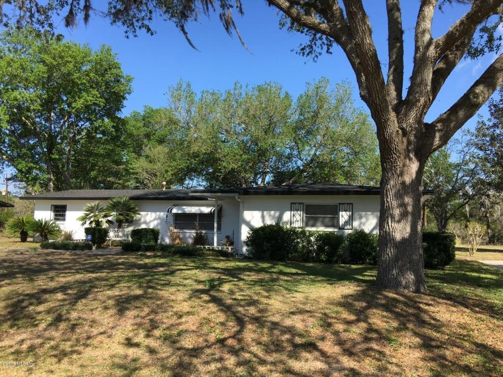 660 E Country Club Drive, Williston, FL 32696