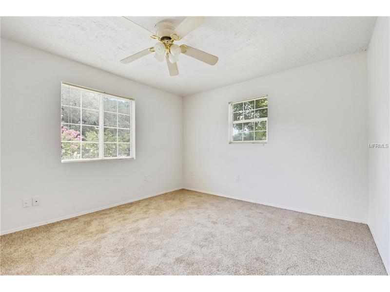 242 W G H WASHINGTON STREET, Apopka, FL 32703