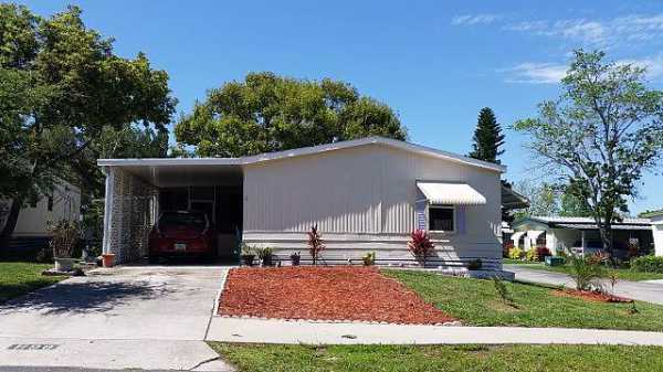 Lake Kathryn Estates1198 Laura StCasselberry, FL 32707