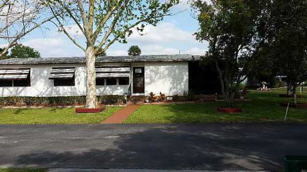 Lake Kathryn Estates870 Tumbleweed LaneCasselberry, FL 32707