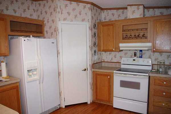 Palm Isles Mobile Home Village213 Bahia Mar DrApopka, FL 32712