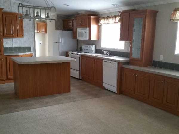 Palm Isles Mobile Home Village1503 ALBYApopka, FL 32712