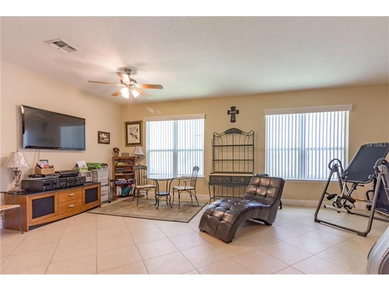876 COUNTS CREST CIRCLE, Apopka, FL 32712