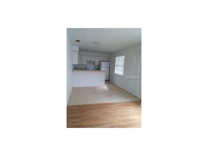 125 S SALISBURY AVENUE, Deland, FL 32720