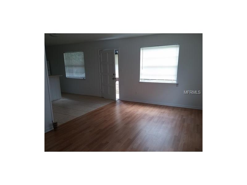 125 S SALISBURY AVENUE, Deland, FL 32720