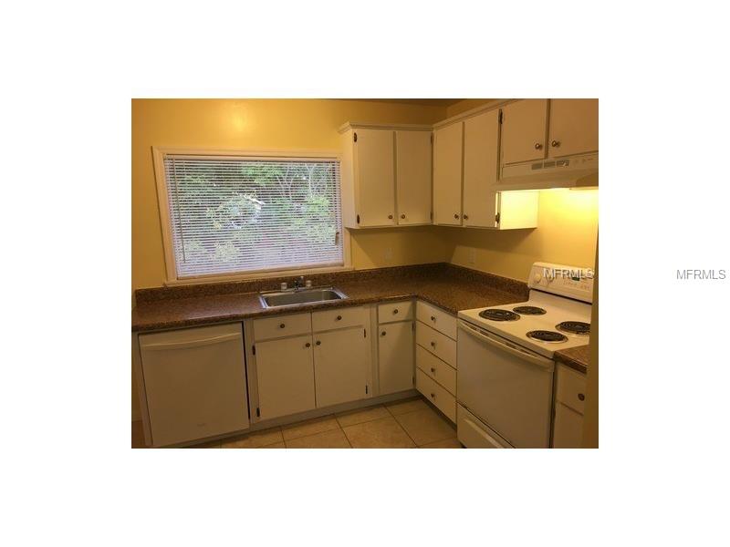 314 W HOWRY AVENUE, Deland, FL 32720