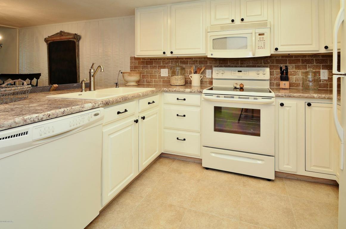 2329 RIVER RIDGE Road, DeLand, FL 32720
