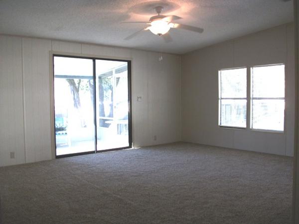 Hidden Hills Mobile Home Park112 Maple Drive #257Deland, FL 32724
