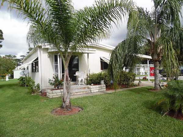 Meadowlea Estates987 Larkfield DriveDeland, FL 32724