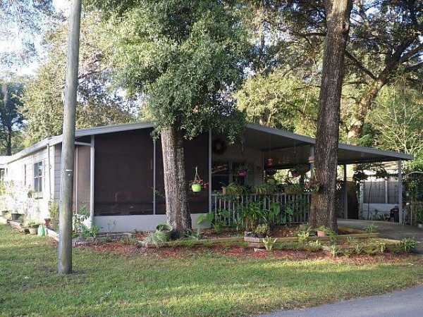 Hidden Hills Mobile Home Park171 Oakleaf CircleDeland, FL 32724