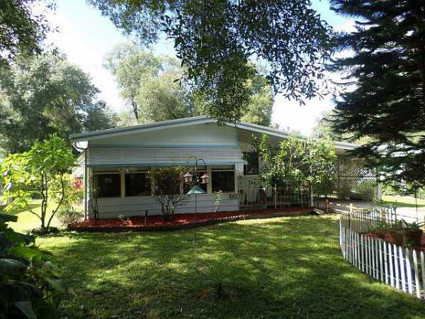 The Oaks453 Bark CircleDeland, FL 32724