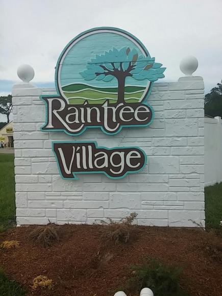 Raintree Village199 Raintree CircleDeland, FL 32724