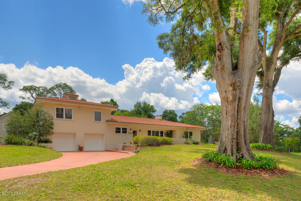 400 E PENNSYLVANIA Avenue, DeLand, FL 32724