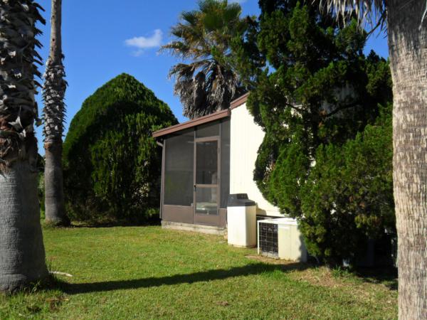 Haselton Village14 Scarlett WayEustis, FL 32726