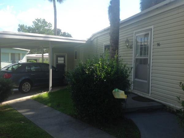 Country Club Manor96 Country Garden Dr.Eustis, FL 32726